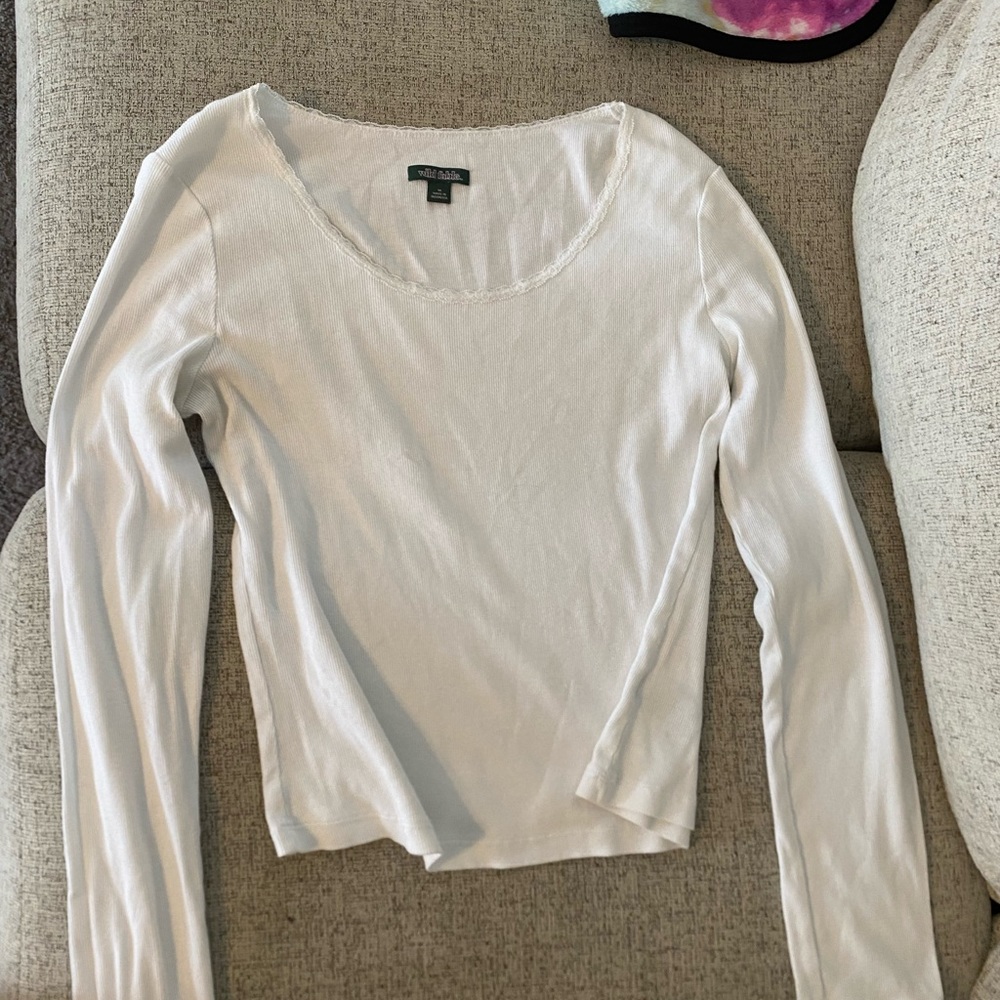 Wild Fable lace layering top size medium
